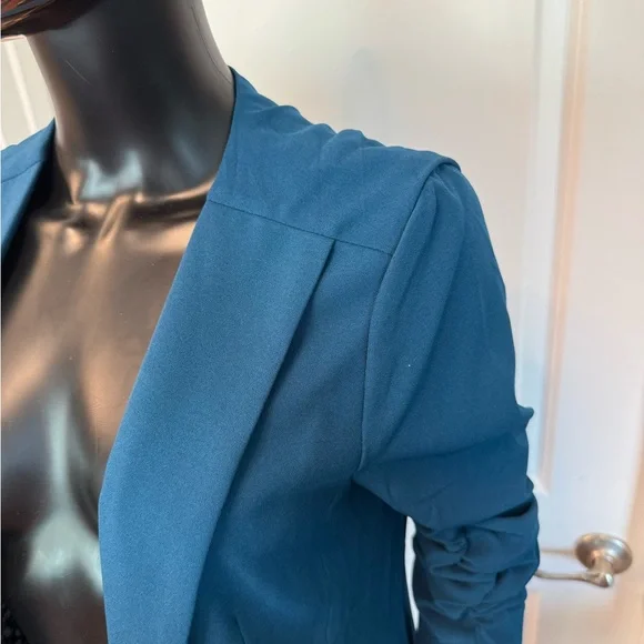 Skies Are Blue Teal Blazer - Picture 6 of 6